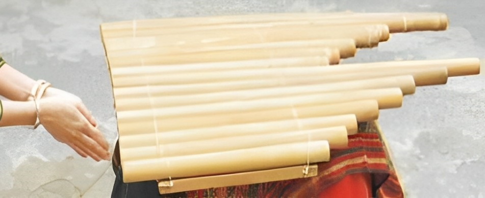 KHỞI ĐỘNG