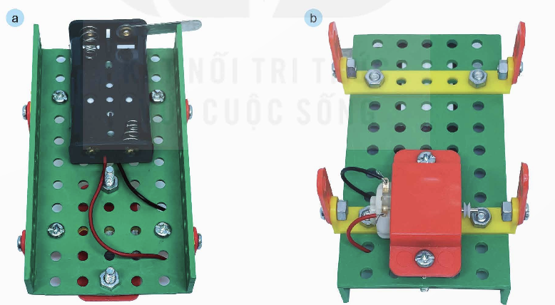BÀI 7: LẮP RÁP MÔ HÌNH XE ĐIỆN CHẠY BẰNG PIN